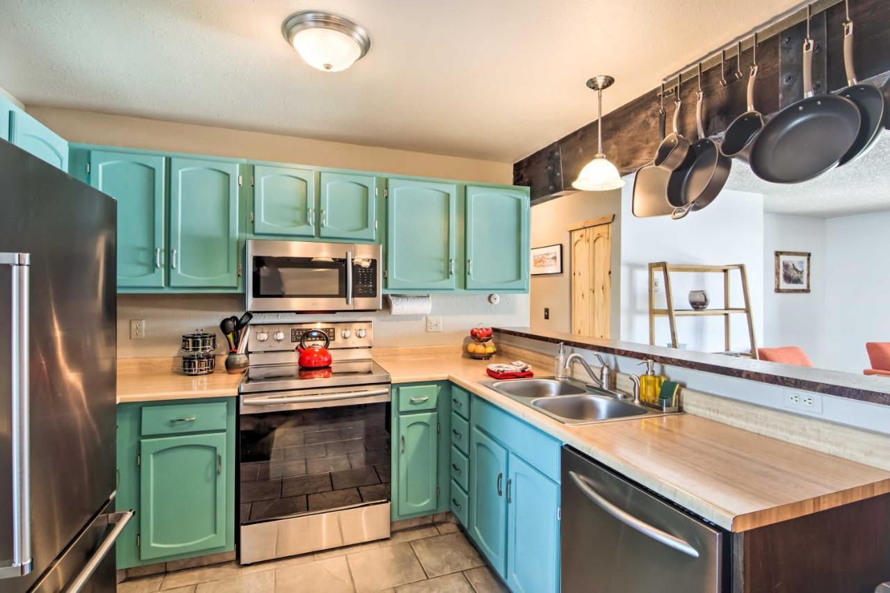 Updated Condo With Views And Deck Less Than 1 Mi To Grand Lake Exterior photo